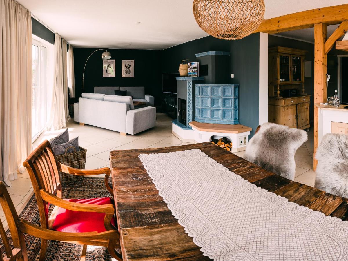 Ferienwohnung Auszeit Chieming Esterno foto